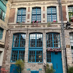 https://chambre-prive-place-aux-oignons.lillehotels.org