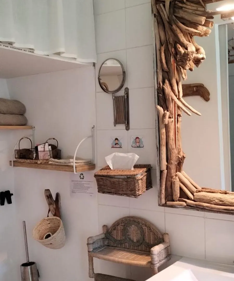 La Casanat Bed & Breakfast Montgiscard 0*,